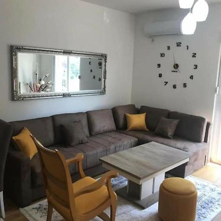Kenza Jednosobni Stanovi Apartment Podgoriţa Exterior foto