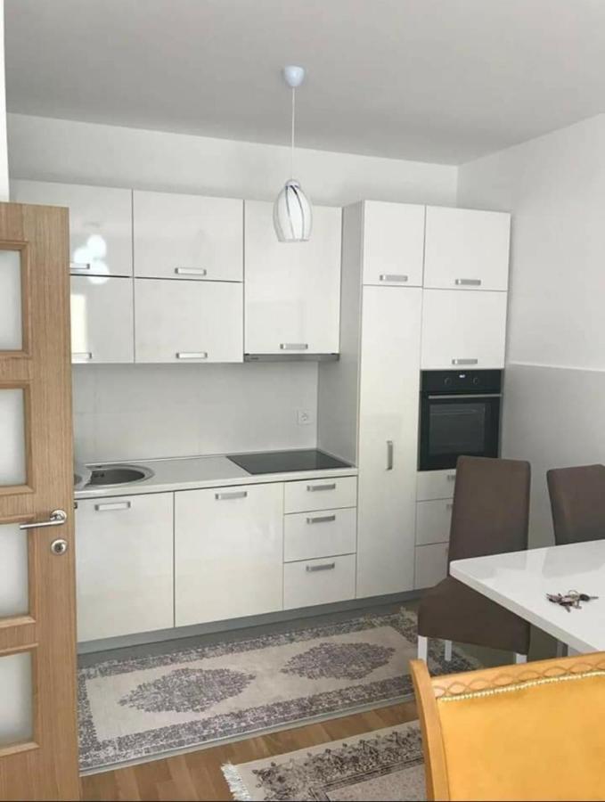 Kenza Jednosobni Stanovi Apartment Podgoriţa Exterior foto